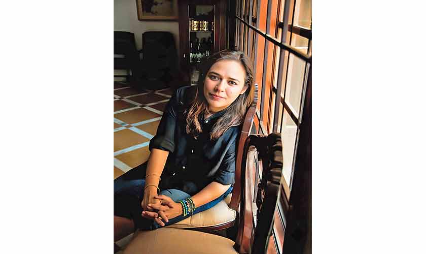 Farar: a slow-burning study of escape, pressure and the cost of staying