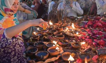 More than a shrine event, a spring fair and a qawwali package