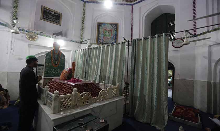 Devotees say their wishes are granted at the darbar.
