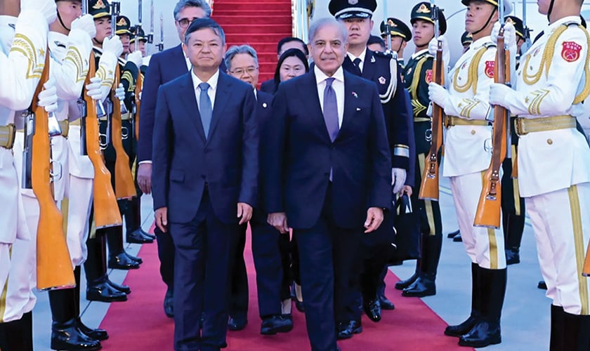 Navigating multipolarity