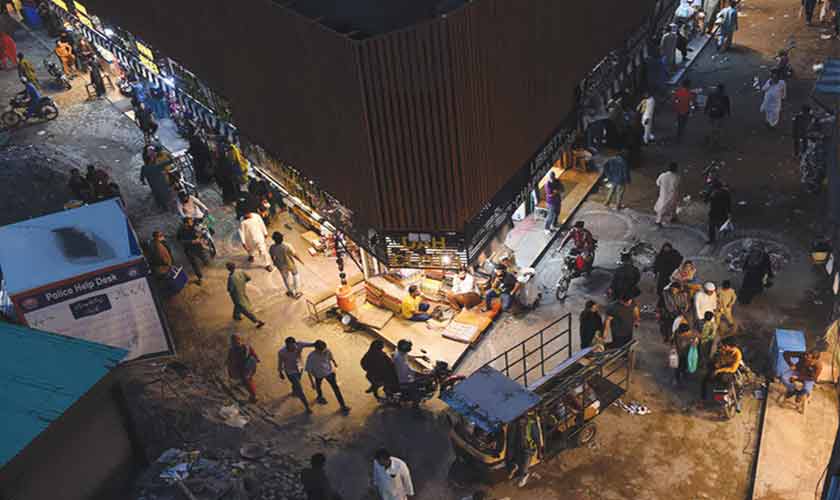 Stolen paths of Lahore