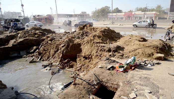 View of site after the tragic incident occurred in Gulshan-e- Iqbal last night where three-year-old Ibrahim fell into an open manhole and died, at University road in Karachi on December 1, 2025. — PPI