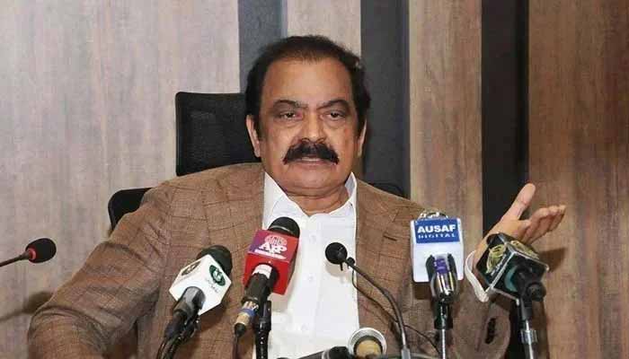 PMs Adviser on Political Affairs Senator Rana Sanaullah addresses a press conference in this undated photo. — APP/File