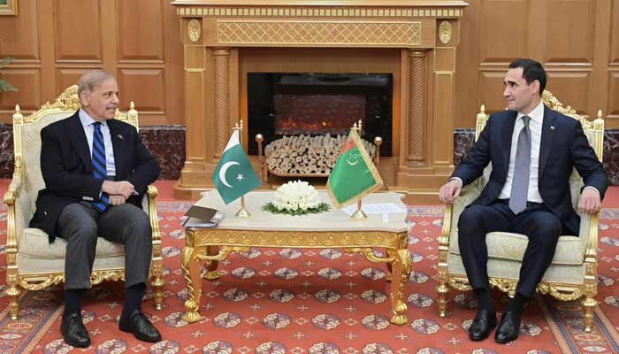 PM Shehbaz Sharif meets President of Turkmenistan Serdar Berdimuhamedov on the sidelines of the International Forum dedicated to Peace and Trust in Ashgabat, Turkmenistan, December 11, 2025. — X/@GovtofPakistan