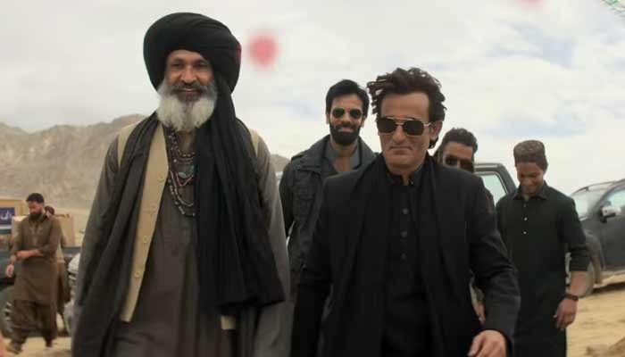 Lyari Gang war leader Rehman Dakait (Askshay Khanna) receives a warm welcome from companions in clip of an Indian movie, Dhurandhar, released on December 5, 2025. — Instagram/@Ranveersingh