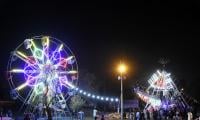 Three Children Injured As Ferris Wheel Cabin Breaks In Sialkot