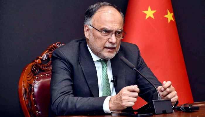 Federal Minister for Planning, Development and Special Initiatives Ahsan Iqbal talking to the Chinese media about his visit at the Pakistan Embassy. — APP