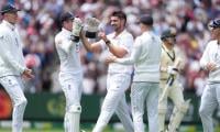 Australia bowled out for 152 in fourth Ashes Test