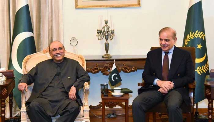 Prime Minister Shehbaz Sharif calls on President Asif Ali Zardari at Aiwan-e-Sadr on December 23, 2024. — PID