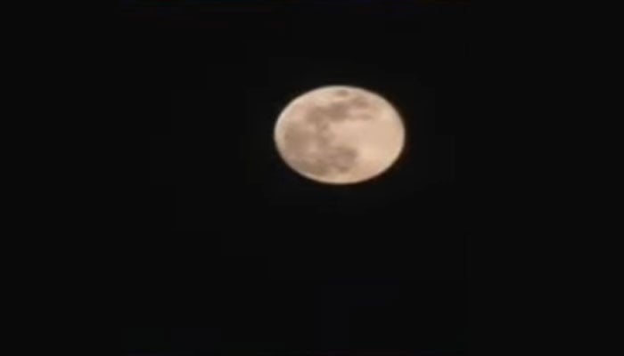 First supermoon of 2026 lits up skies over Islamabad on January 3, 2026. — Geo News/YouTube/screengrab