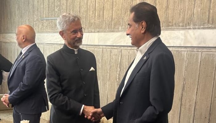 NA Speaker Ayaz Sadiq (right) shakes hands with Indian External Affairs Minister Dr S Jaishankar in Dhaka on December 31, 2025. — X/@NAofPakistan