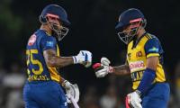 Sri Lanka level T20I series with 14-run win over Pakistan in rain-hit third T20I