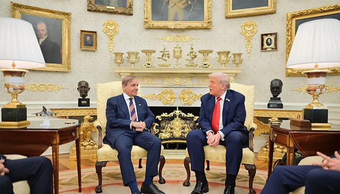 Prime Minister Shehbaz Sharif and US President Donald Trump hold a meeting in the Oval Office of the White House in Washington, DC on September 25, 2025. — PMO