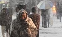 Heavy Snowfall Hits Northern Pakistan, Cripples Life In Murree, Chilas, Quetta