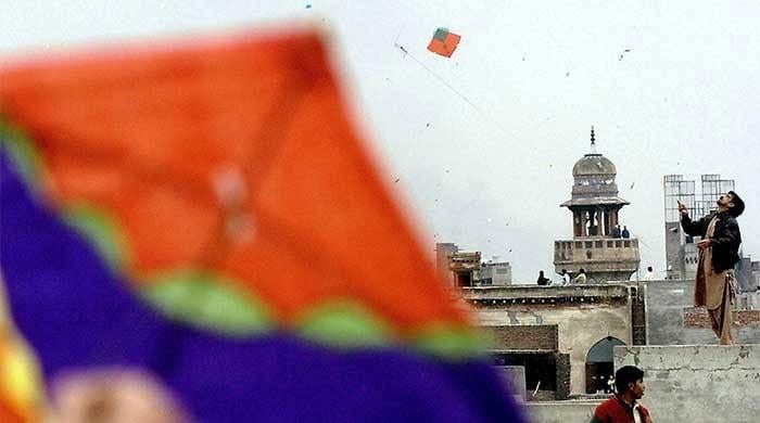 Basant buzz grips Lahore as kite sales cross Rs540m