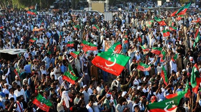 PTI KP leadership 'split' over February 8 shutdown 