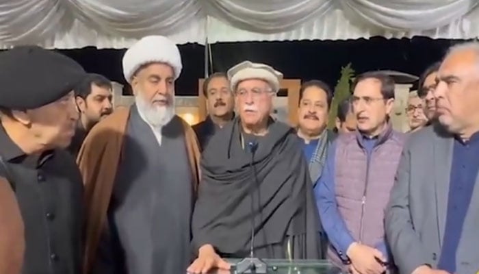 Tehreek Tahafuz Ayeen-e-Pakistan (TTAP) chief Mahmood Khan Achakzai talking to the media on February 12, 2026. — Geo News/Screengrab