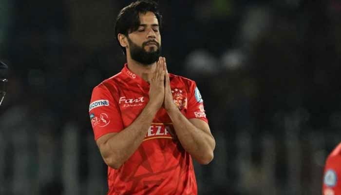 Former Pakistan all-rounder Imad Wasim poses after taking a wicket in an undated picture while representing Islamabad United in the Pakistan Super League (PSL). — Instagram/@imadwasim/File
