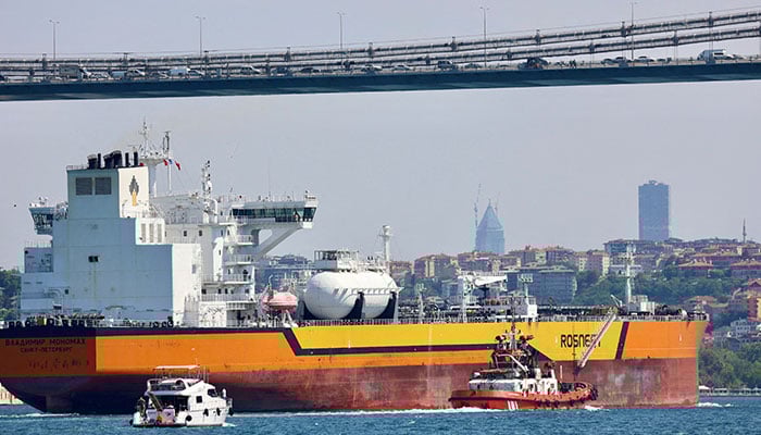 Rosnefts Russian-flagged crude oil tanker Vladimir Monomakh transits the Bosphorus in Istanbul, Turkiye. — Reuters/File