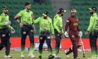 Lahore Qalandars Ease Past Hyderabad Kingsmen In PSL 11 Opener