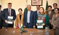 Pakistan, Norway sign carbon market deal under Paris Agreement