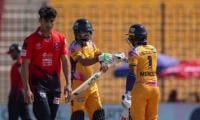 Mendis fifty lifts Zalmi to 173 against Qalandars in PSL 11 encounter