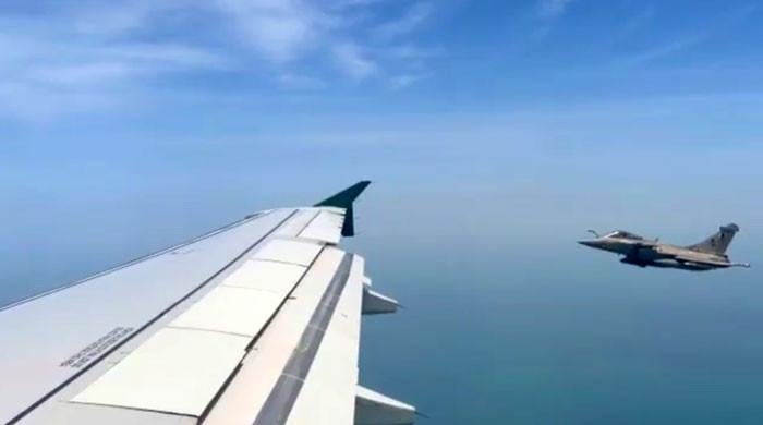 VIDEO: Fighter jets accompany PM Shehbaz's aircraft upon arrival in Qatar
