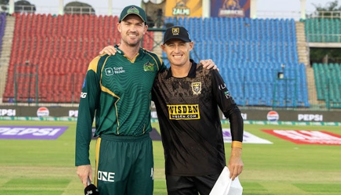 Hyderabad Kingsmen skipper Marnus Labuschagne (right) and Multan Sultans captain Ashton Turner pose for a photo during the toss for PSL 11 match at National Bank Stadium, Karachi, on April 22. — PSL