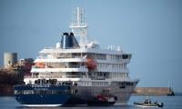 Spanish health officials board hantavirus-hit ship to start evacuating passengers