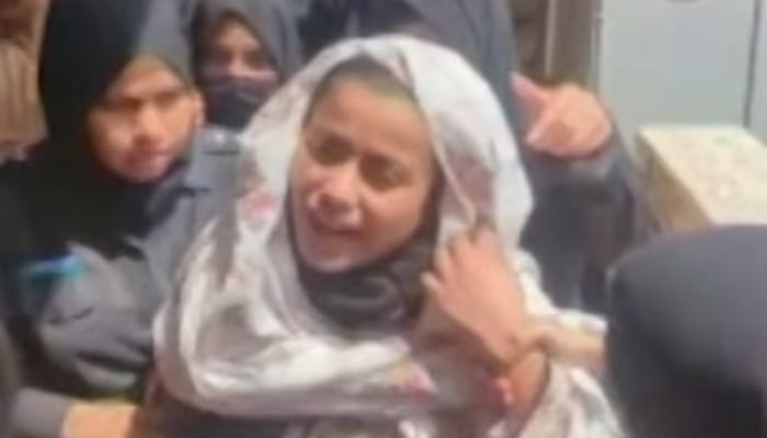 Police produce alleged drug peddler Anmol alias Pinky before a local court in Karachi on May 16, 2026. — YouTube/Geo News/screengrab