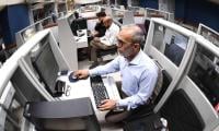 PSX Slips As US-Iran Deal Swings, Budget Caution Weigh