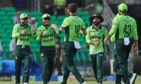 Australia set 158-run target for Pakistan in ODI series decider