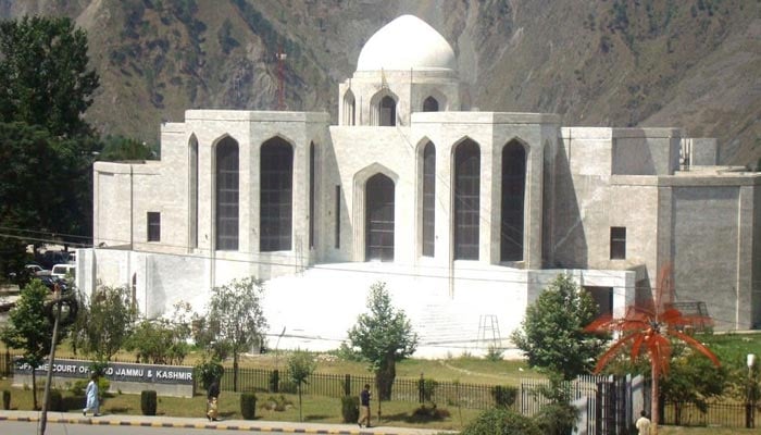 This image shows a general view of Azad Jammu and Kashmir (AJK) Supreme Court. — APP/File