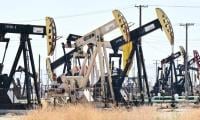 Oil falls as markets weigh return of supply, US-Iran peace deal