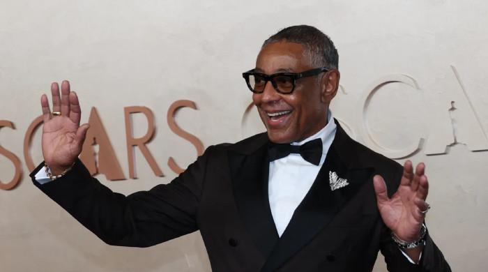 'Breaking Bad' star Giancarlo Esposito embraces Islam during Saudi Arabia stay