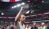 Kane Saves England After DR Congo Scare; US Reach Last 16