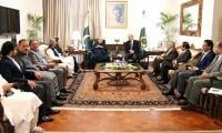 Govt-PPP Team To Meet PTI As Oct 4 Islamabad March Draws Closer