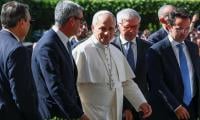 Pope Leo Diagnosed With Lung Cancer After Successful 90-minute Surgery